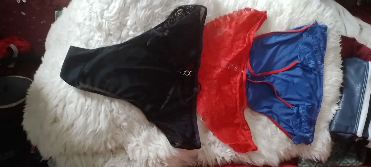 Crossdresser?lingerie - Image 2