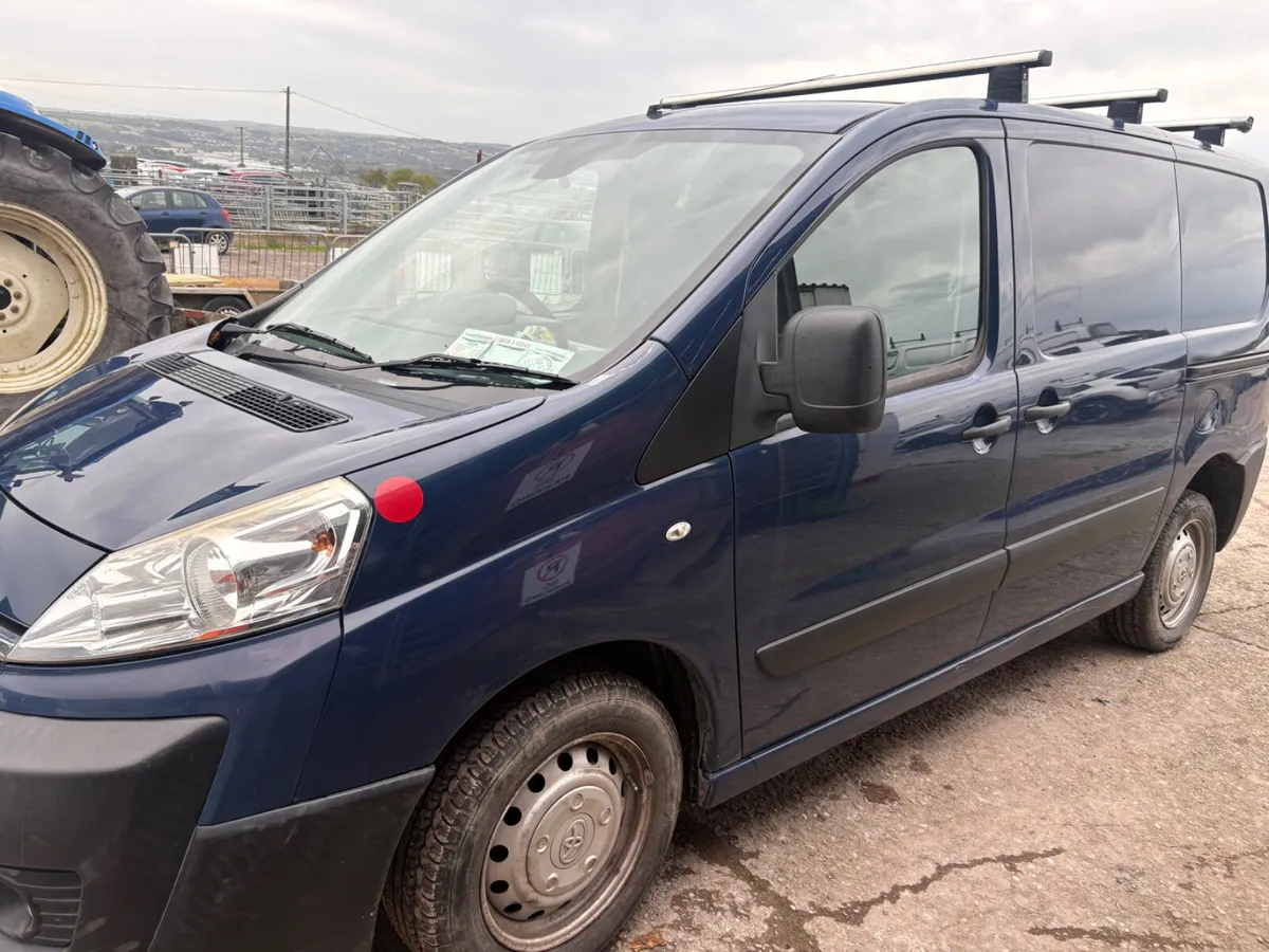 Toyota Proace 2014 New Test & Tax - Image 3
