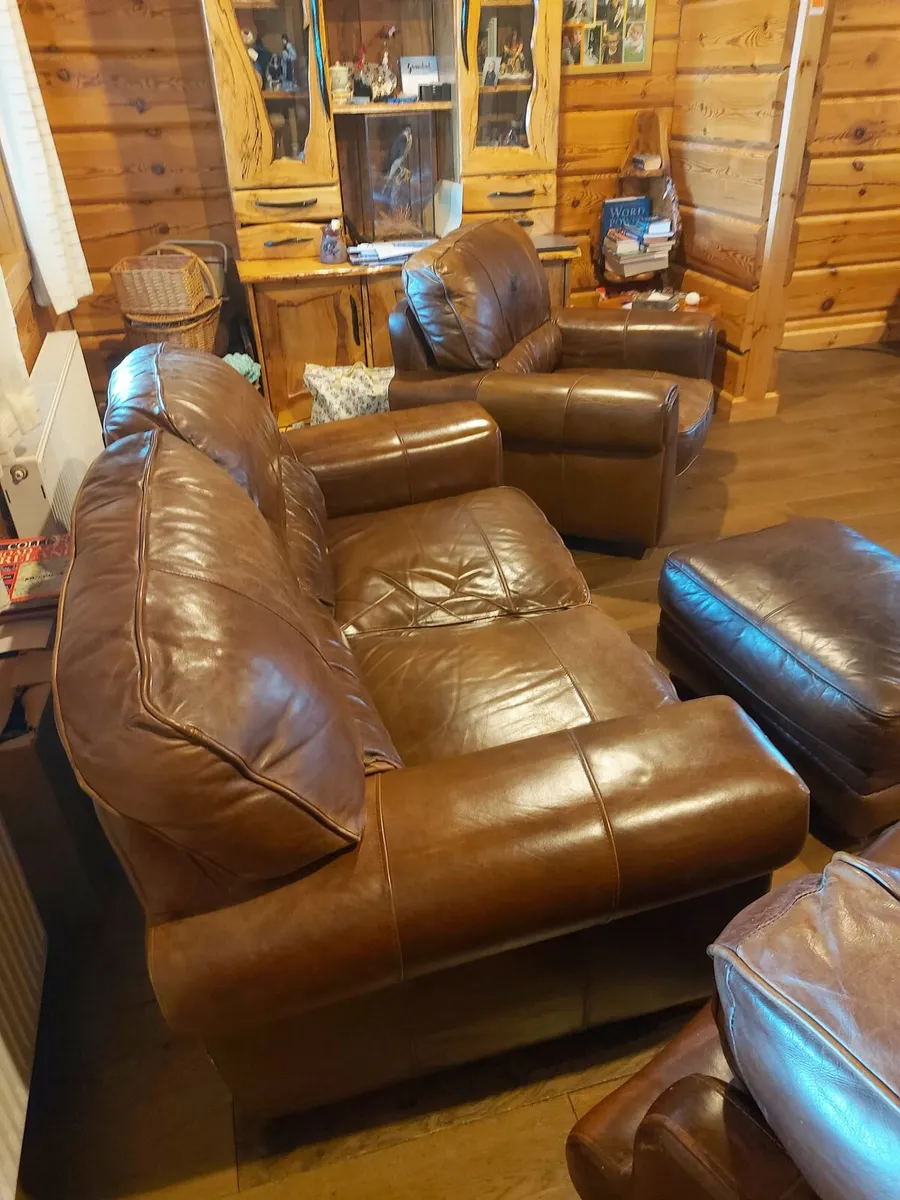 Leather Suite - Image 4