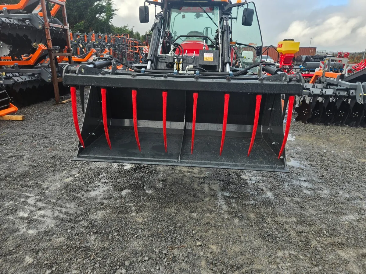 Rhino heavy duty grab buckets - Image 1