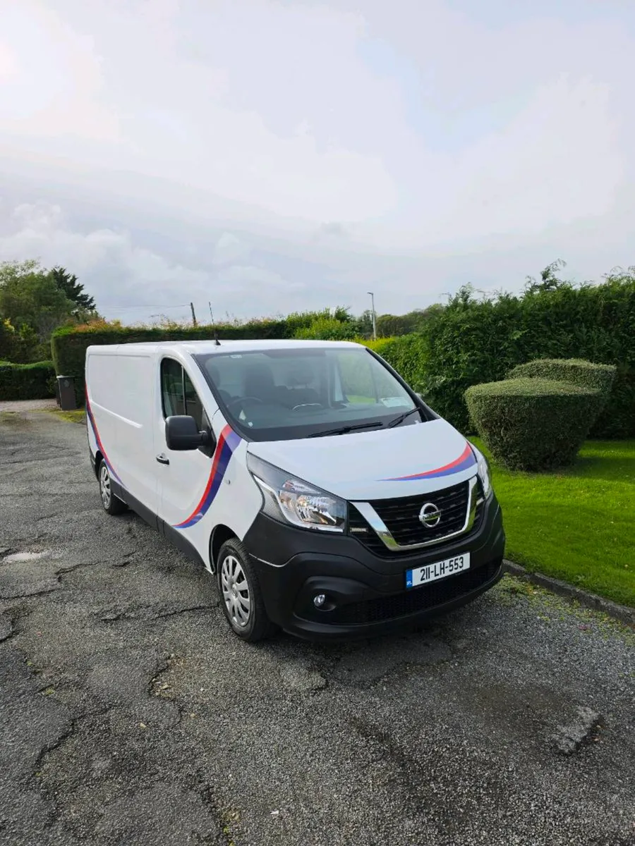 Nissan NV300 - Image 1