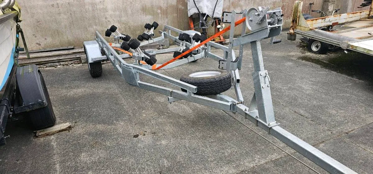 Heavy Duty Boat Trailer 1800kg – €3,000 - Image 1