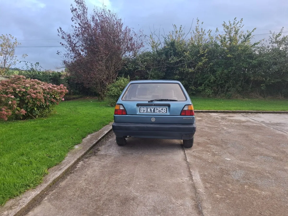 Volkswagen Golf 1989 - Image 2