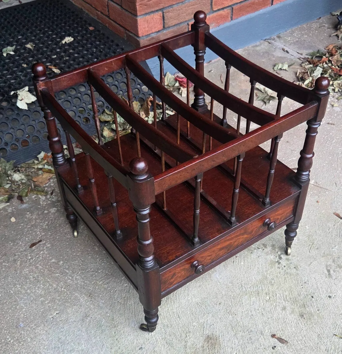 Mahogany  canterbury  in perfect condition - Image 4