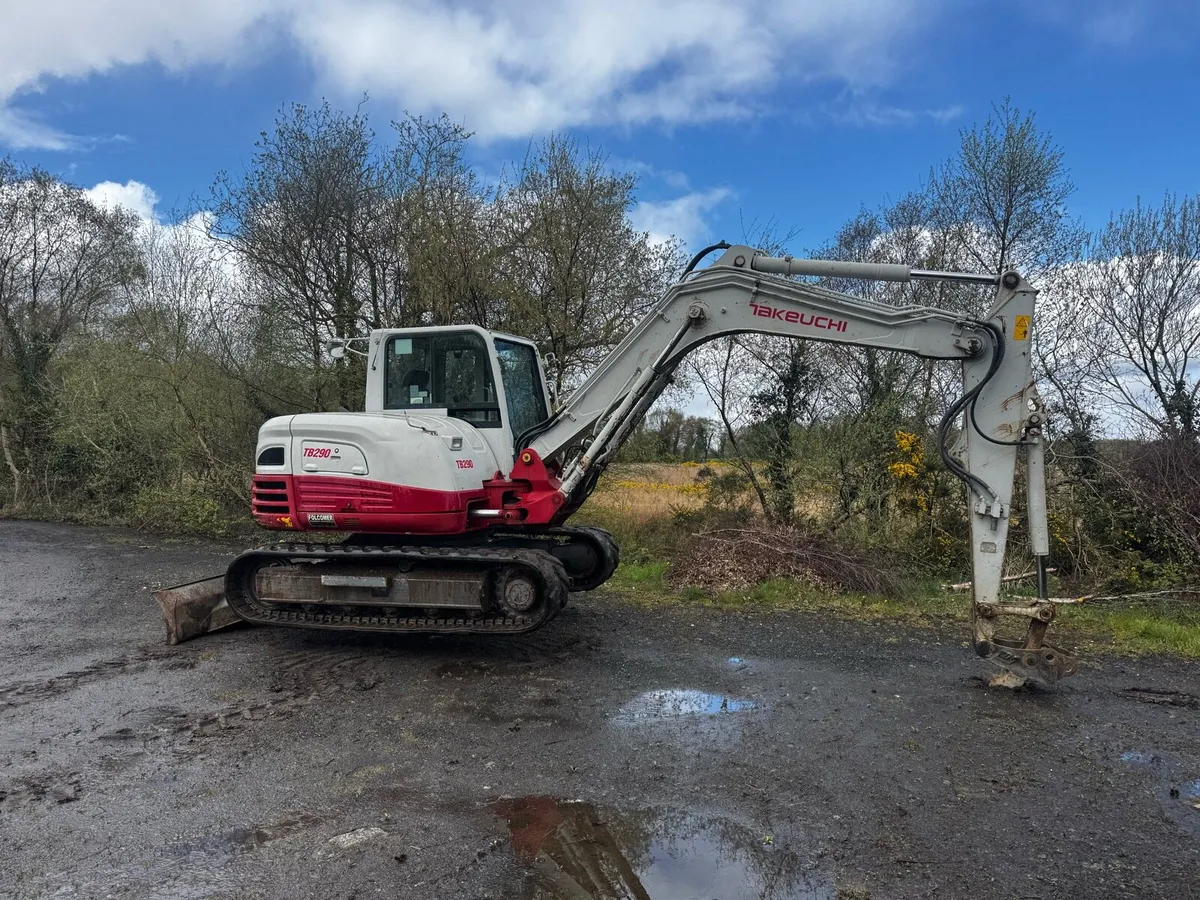 2017 Takeuchi tb290 - Image 1
