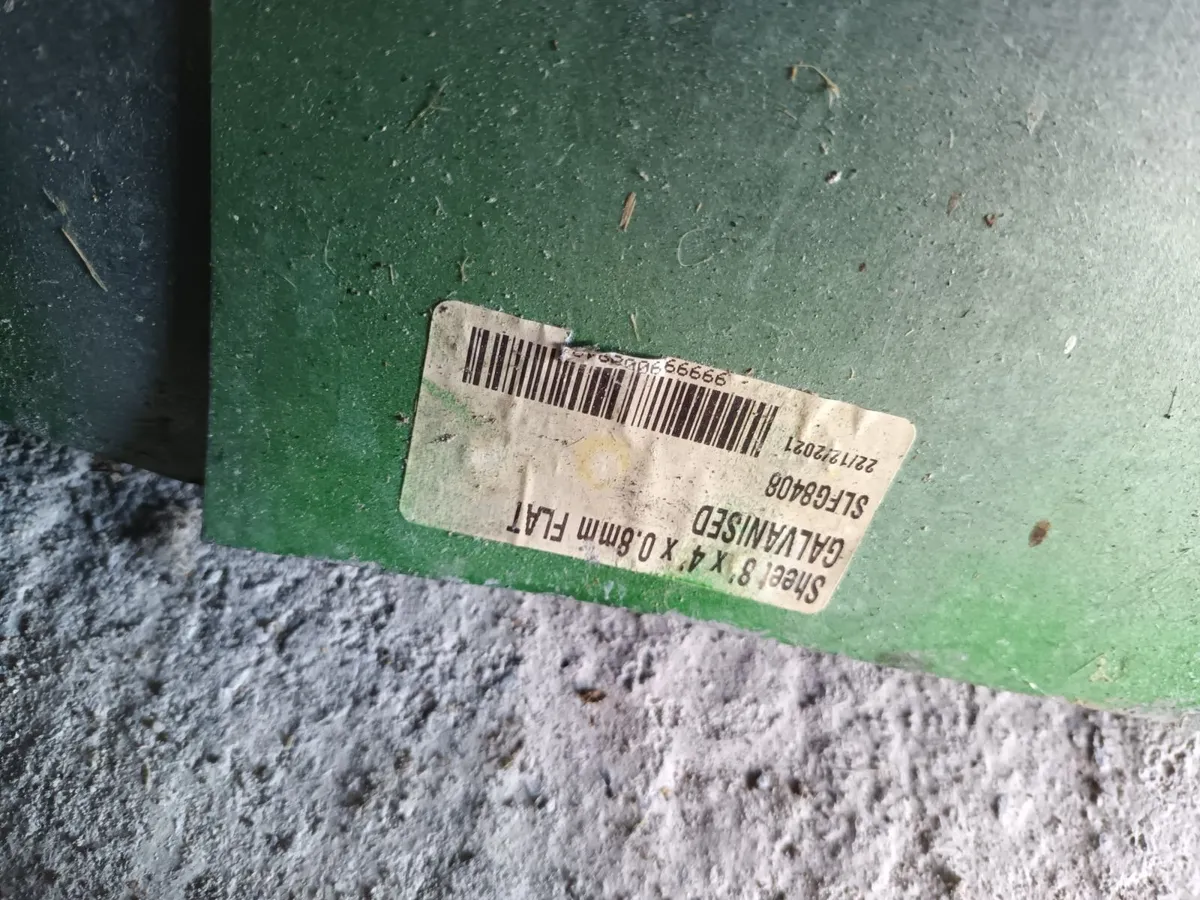 Flat galvanised sheets - Image 1