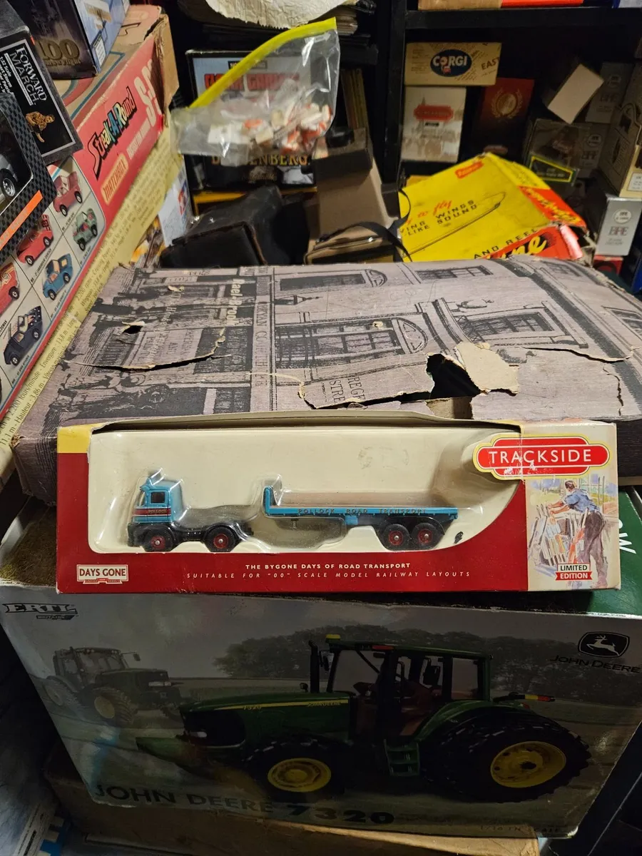 Hornby Corgi Trackside Truck - Image 1