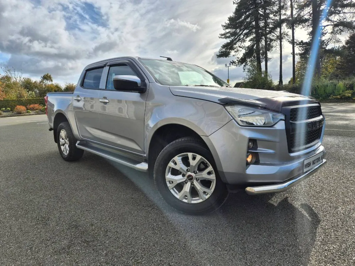 2024 isuzu dmax NO VAT - Image 1