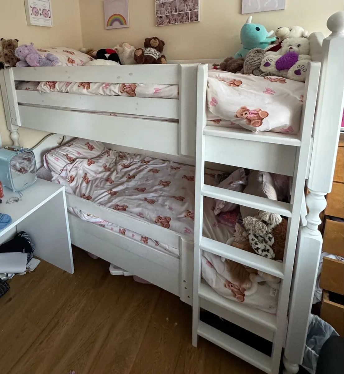 Solid wood bunk beds - Image 1
