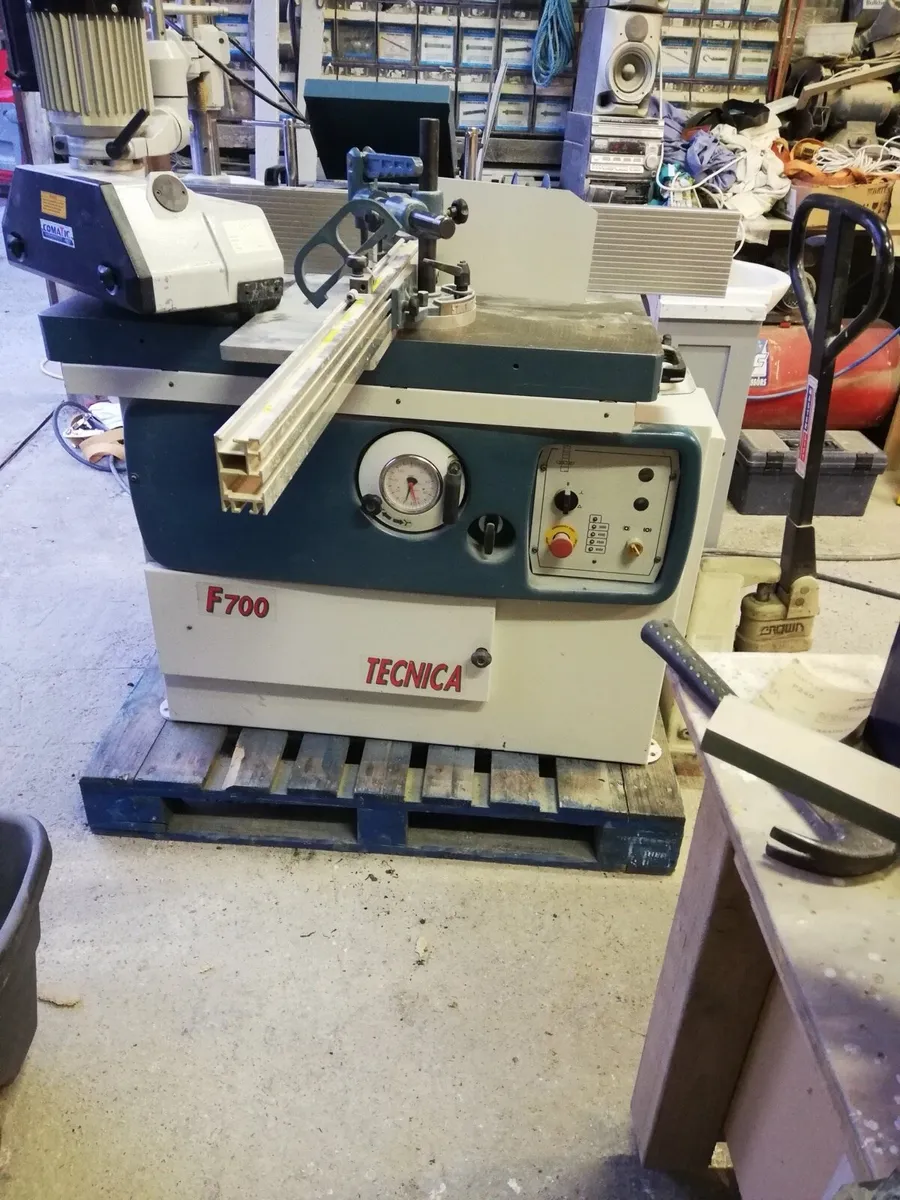 Soindle moulder