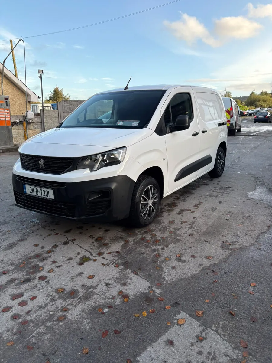 Peugeot Partner 2021 - Image 2
