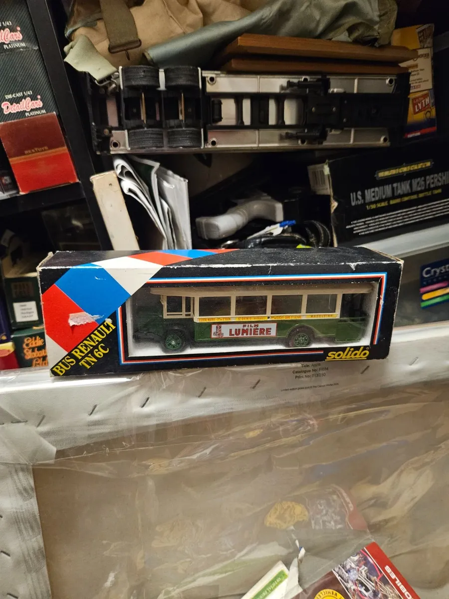 Corgi Solido Bus - Image 1
