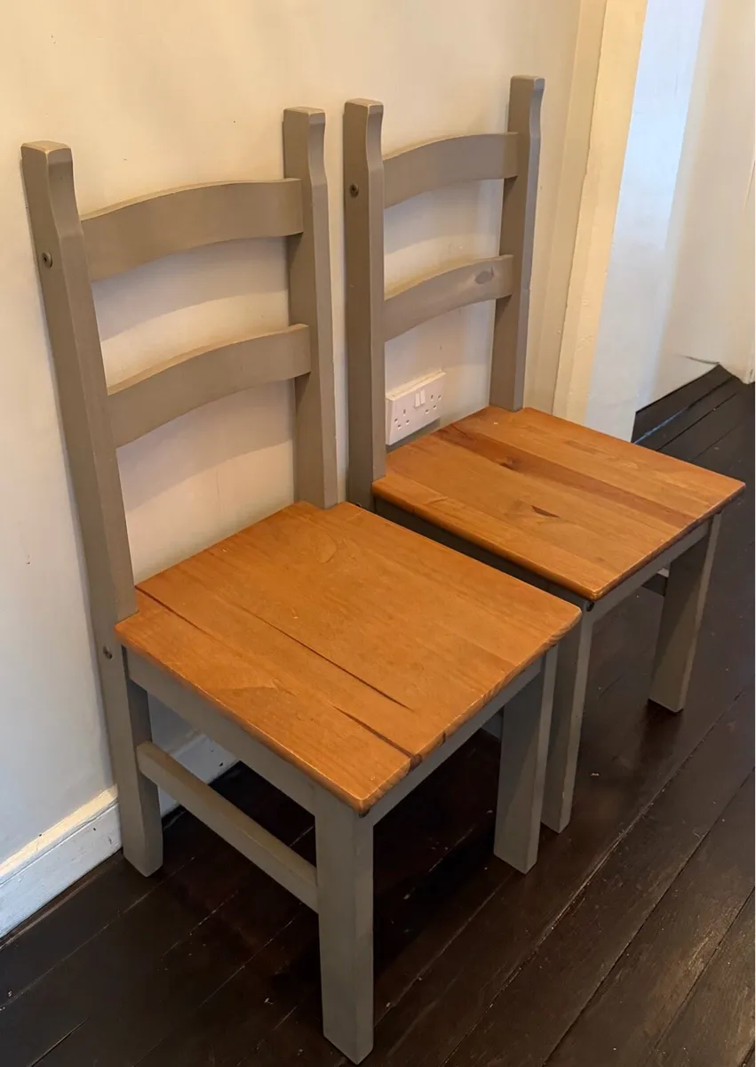Chairs - Image 3