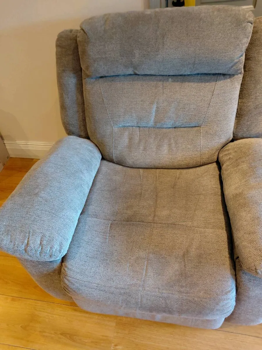 Furniture chair - Image 1