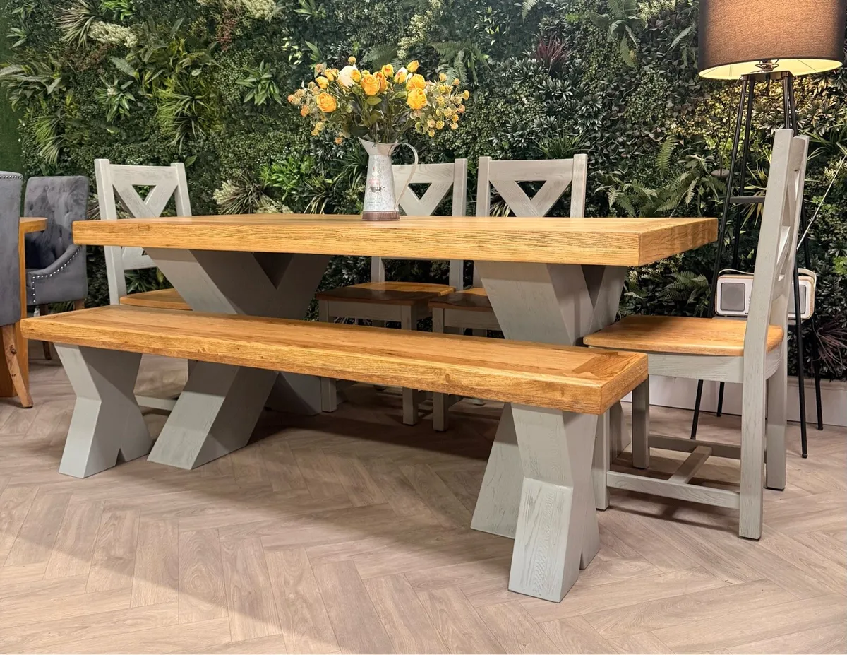 Savannah Oak dining table, 4 chairs & bench (New c - Image 1