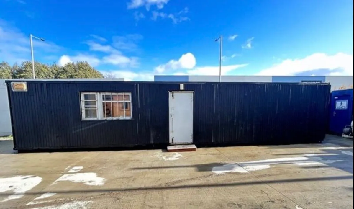 40ft Container Cabin Shop/Office/Coffee - Image 2