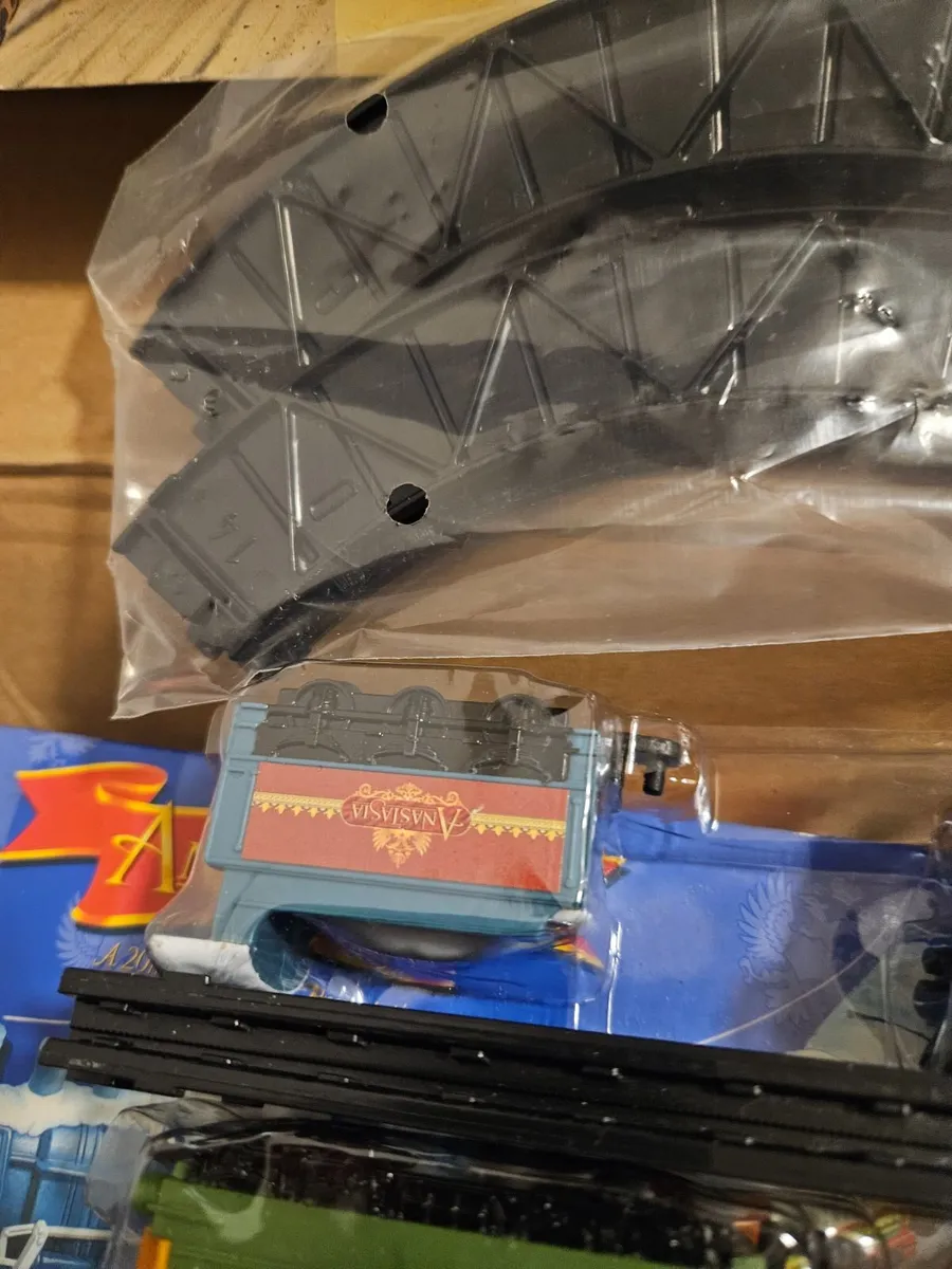 Corgi 20th Century Fox Anastasia Train - Image 2