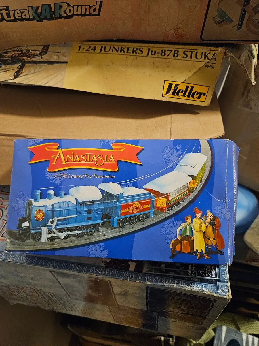 Corgi 20th Century Fox Anastasia Train - Image 1