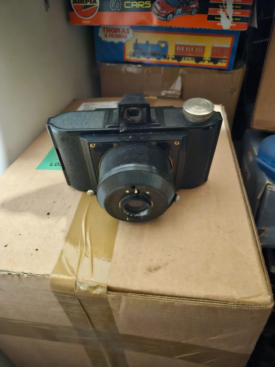 Vintage Wembley Sports Camera - Image 2