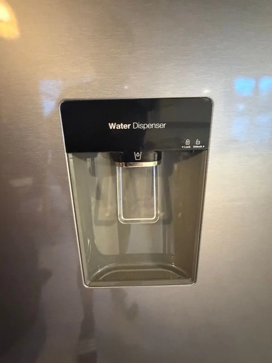 Samsung Fridge Freezer - Image 4