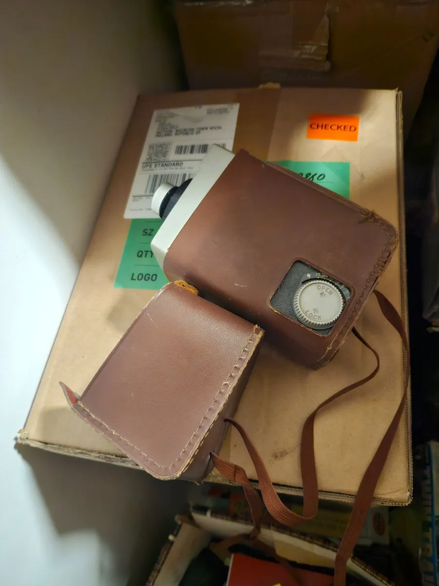 Vintage Kodak Camera - Image 3