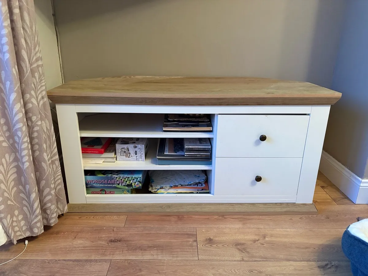 Tv Unit - Image 1