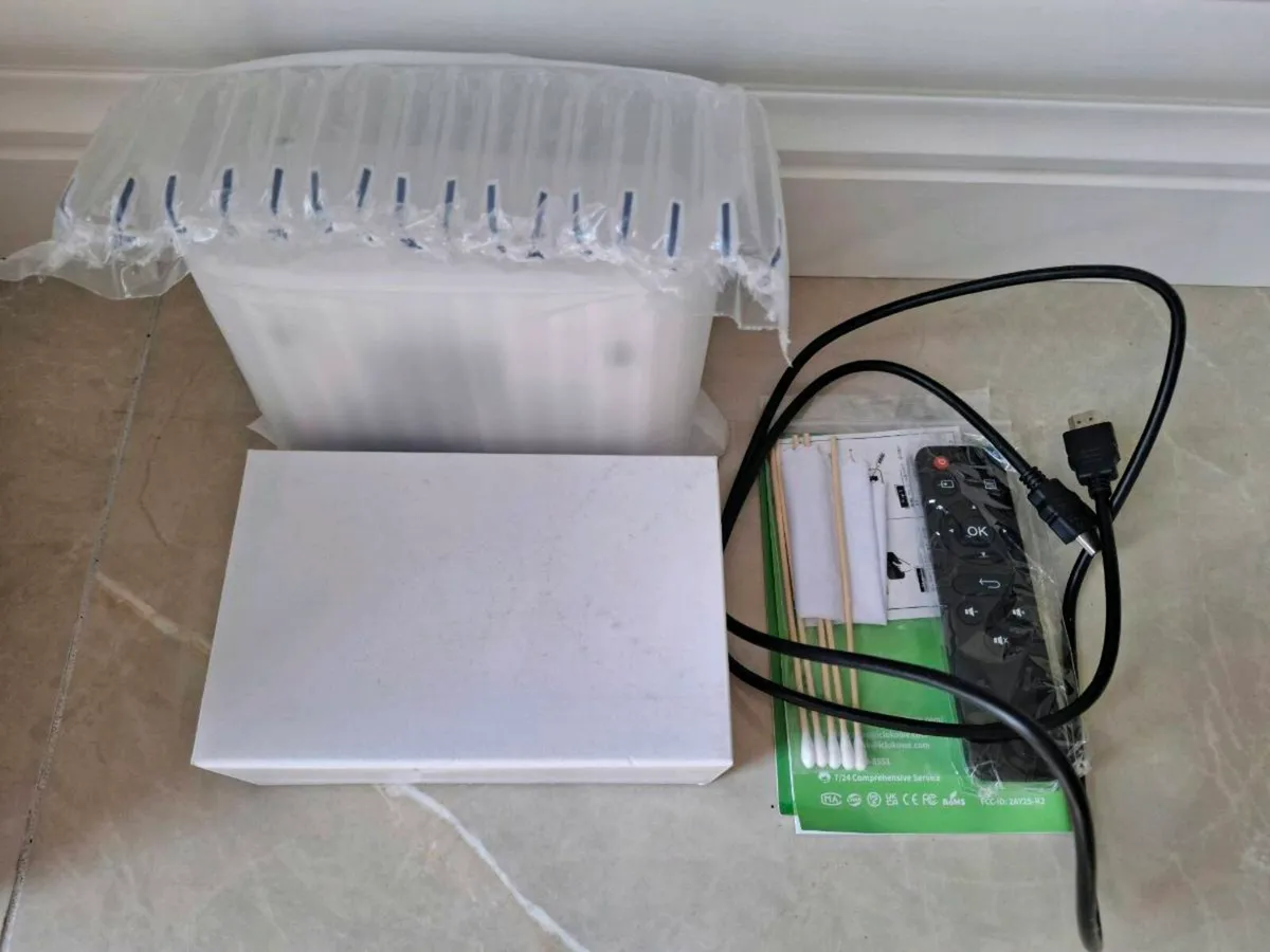 Clokowe LED Video Projector - Image 4