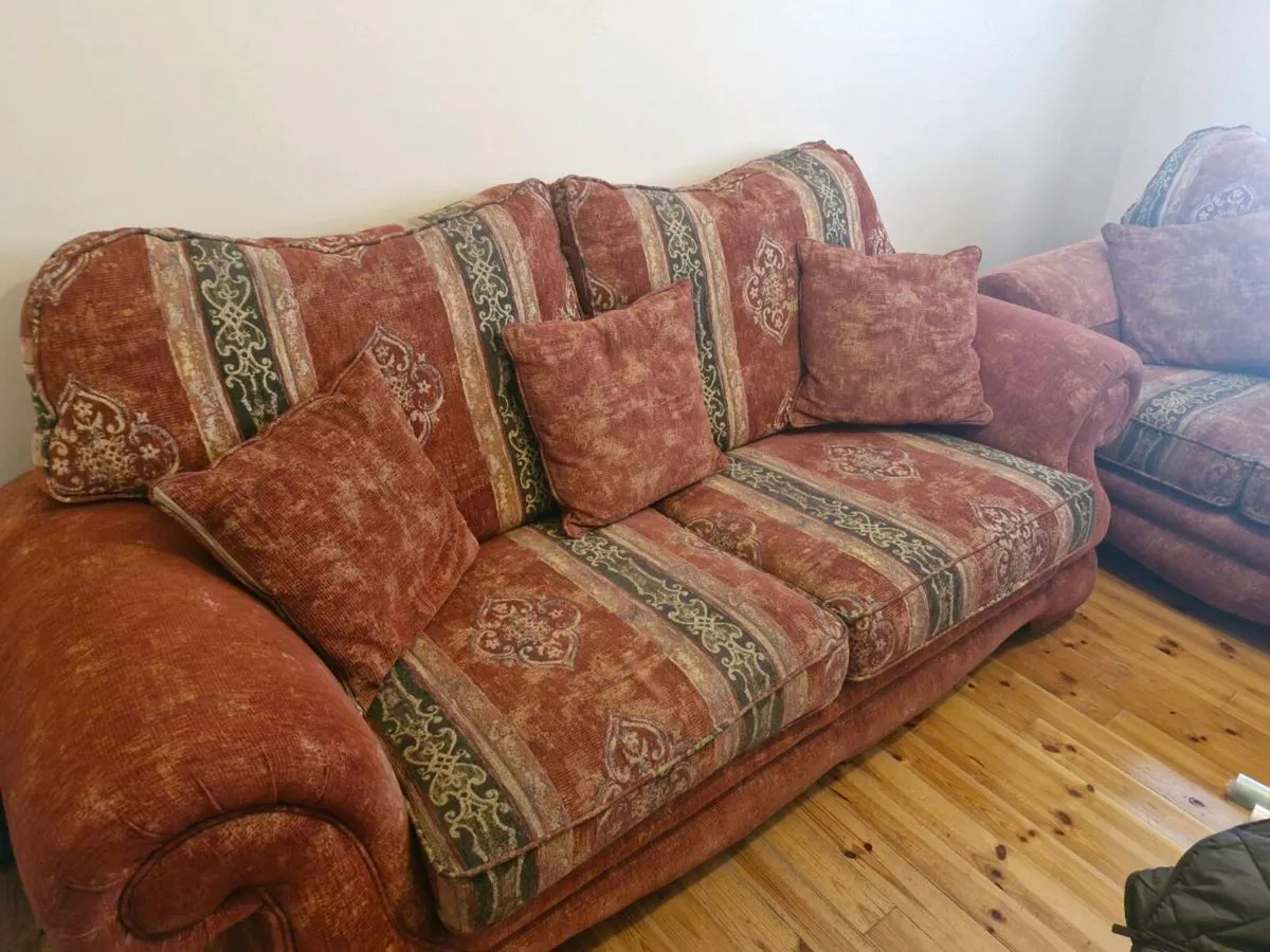 2 + 3 seater - Image 1