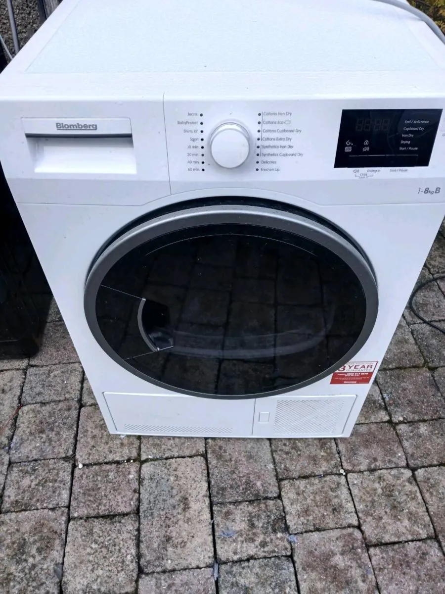 Condenser  dryer  8kg  perfectly  working - Image 2