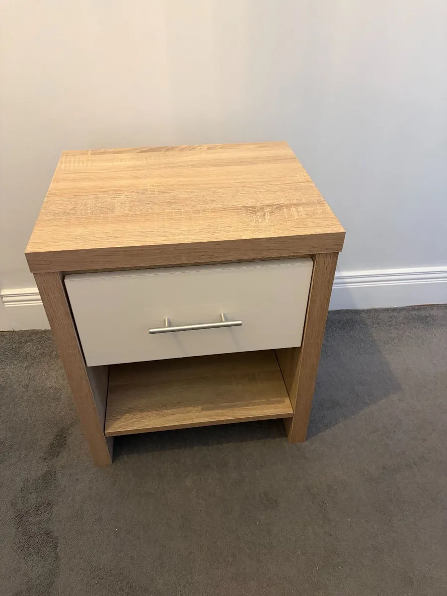 Oak Effect Bedside Locker / Nightstand - Image 3