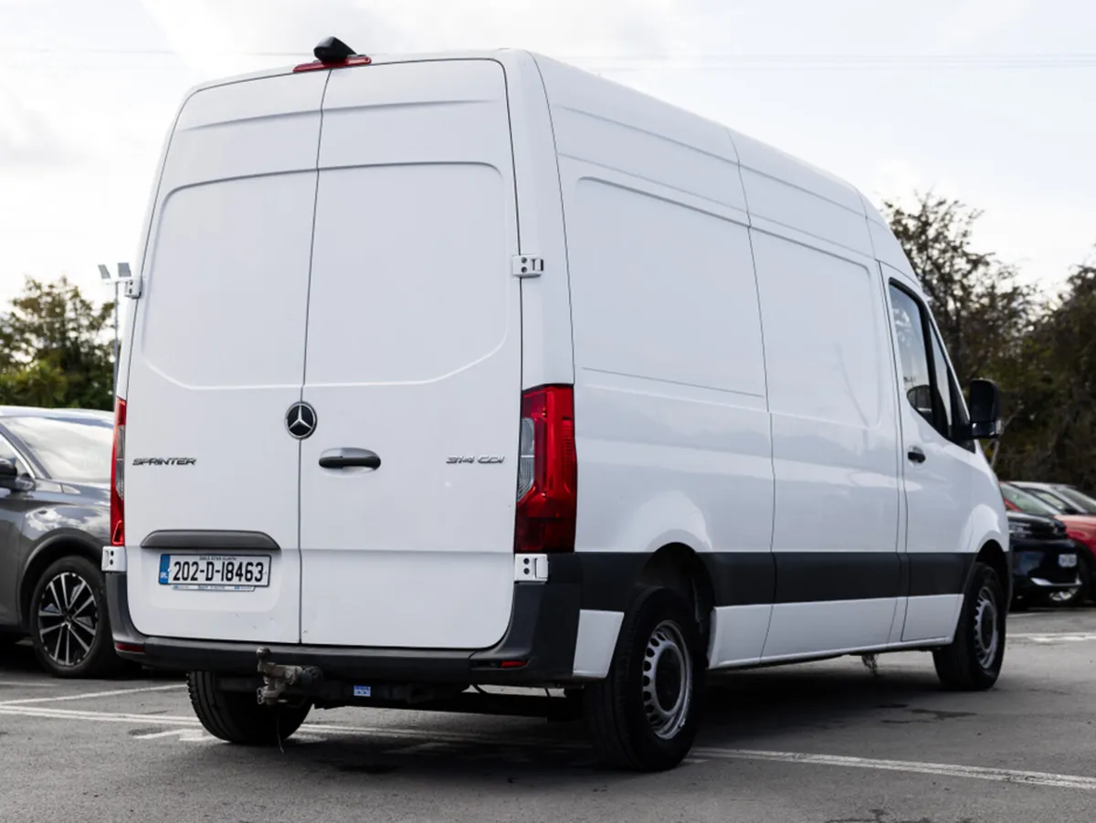 Mercedes-Benz Sprinter 314/39 FWD EU6 VAN 6D 6DR - Image 4