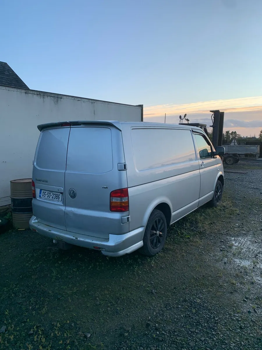 VW transporter - Image 2