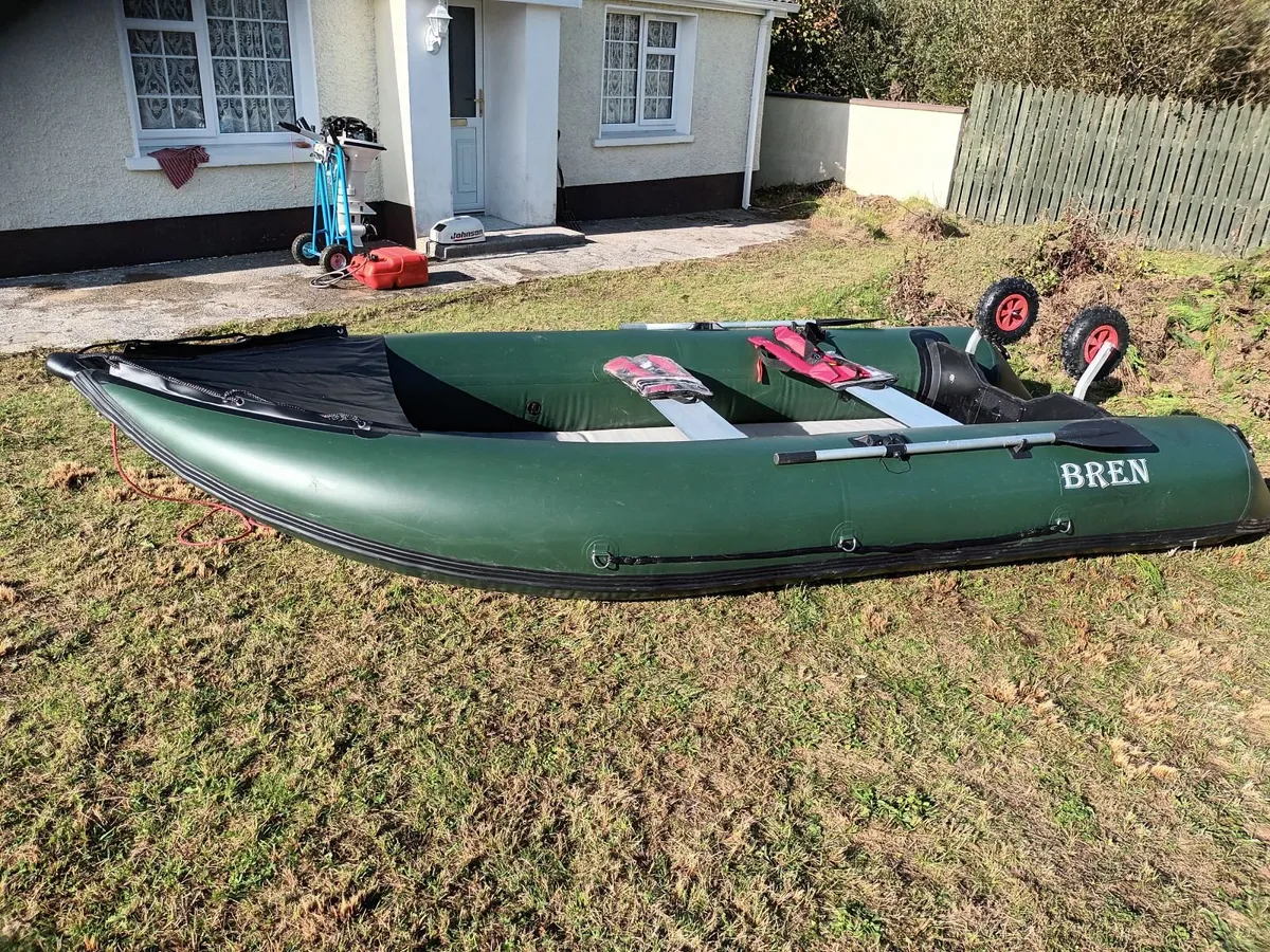 Inflatable boat - Image 4