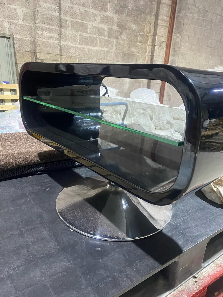 Small table - Image 3