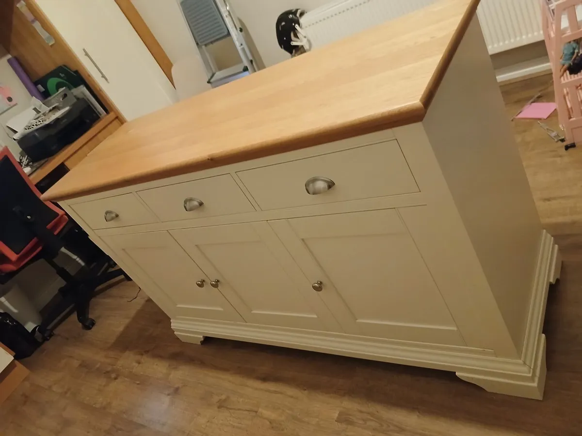 Sideboard - Image 2