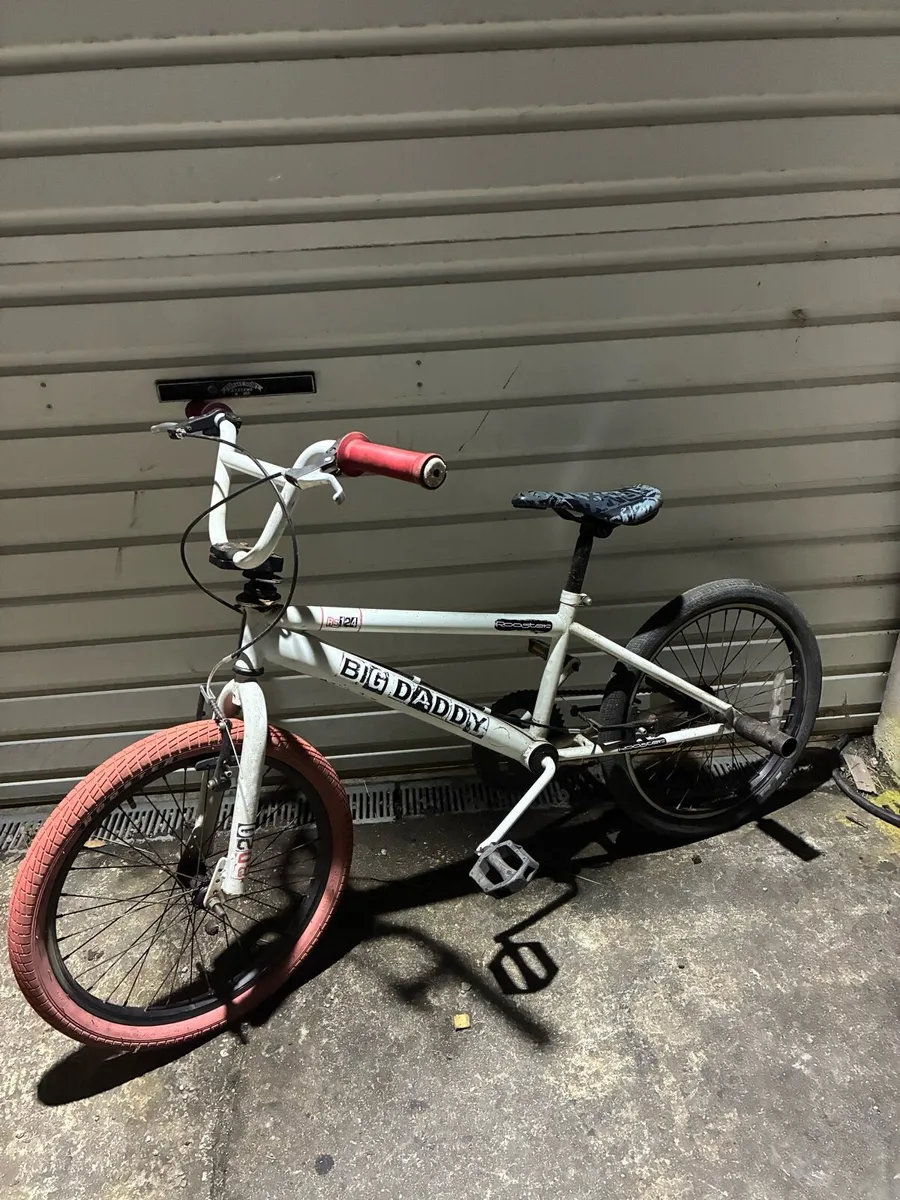 BMX bike - Image 1