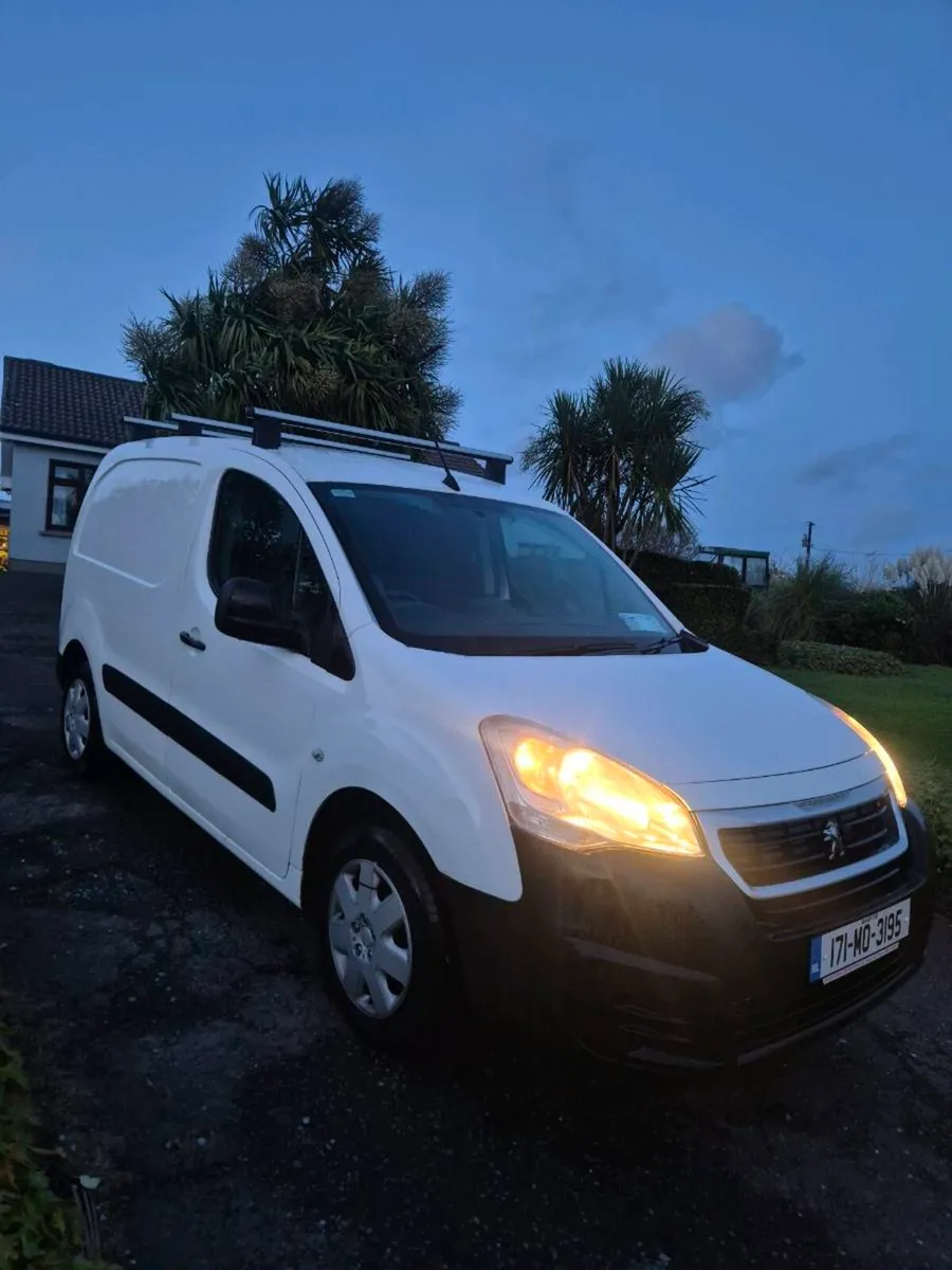 ☆☆2017 Peugeot Partner ☆☆ - Image 1