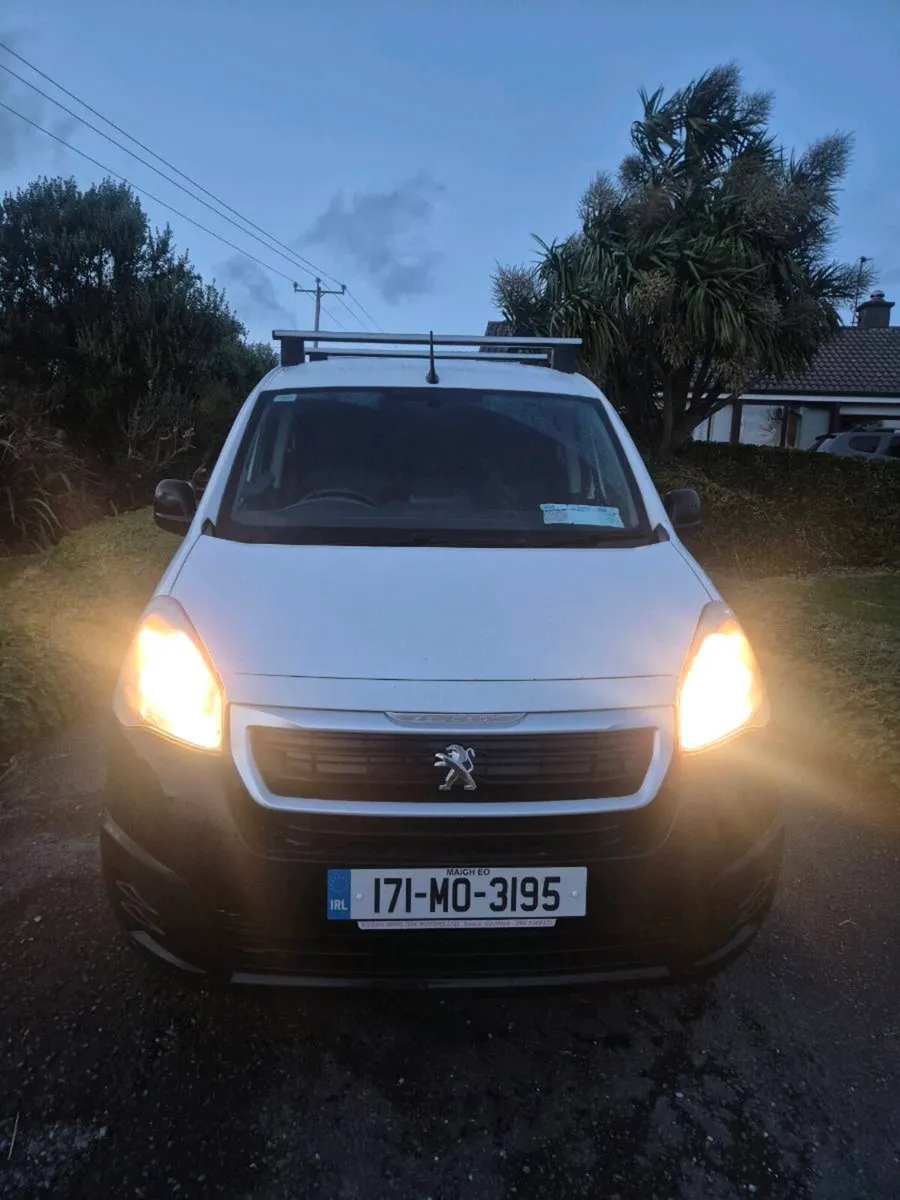 ☆☆2017 Peugeot Partner ☆☆ - Image 2