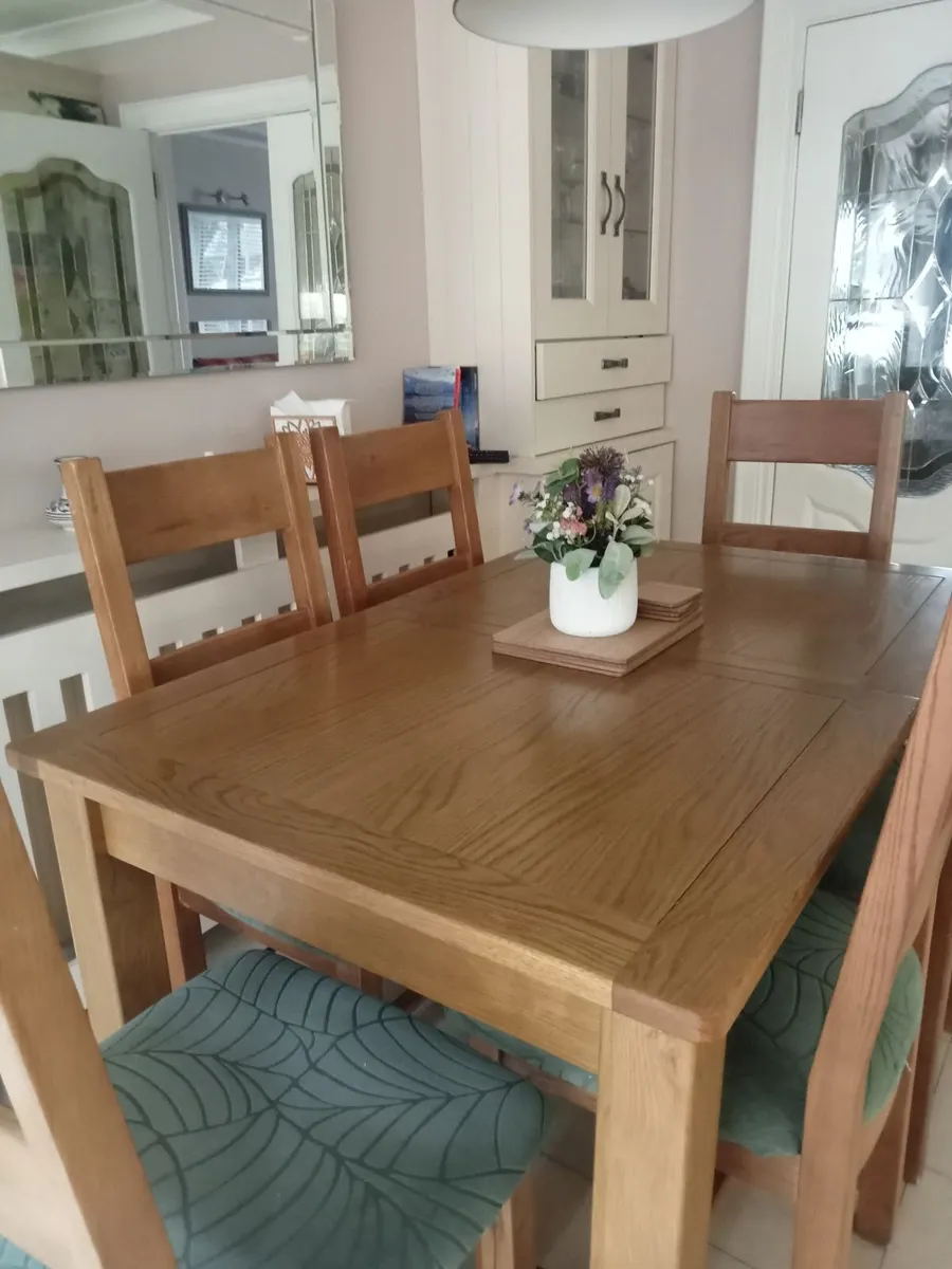 Dining table and chairs - Image 3