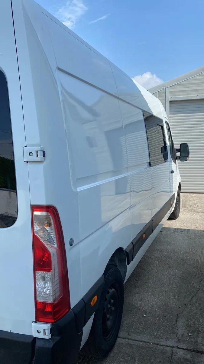 Renault camper - Image 2