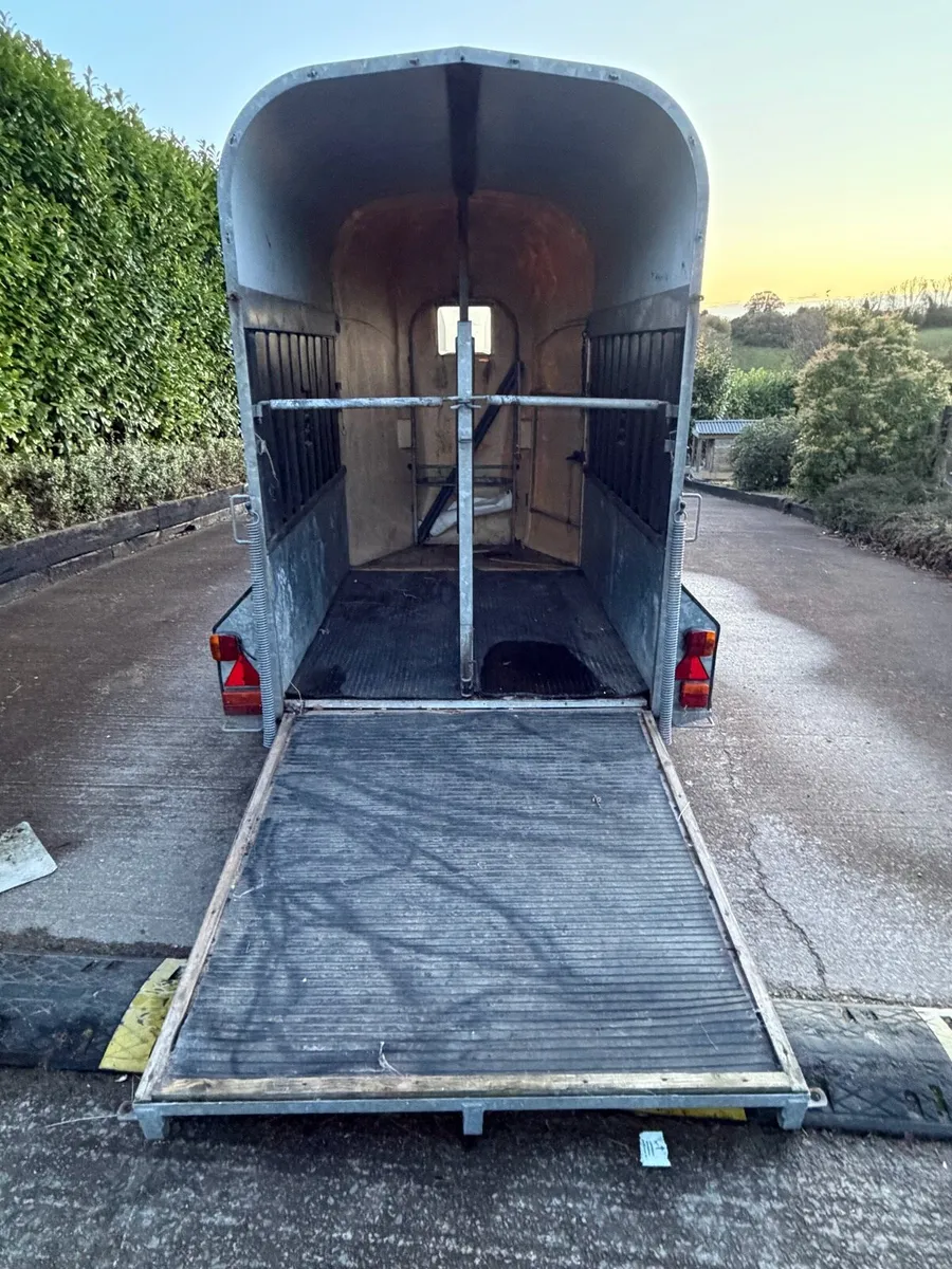 Horse box - Image 4