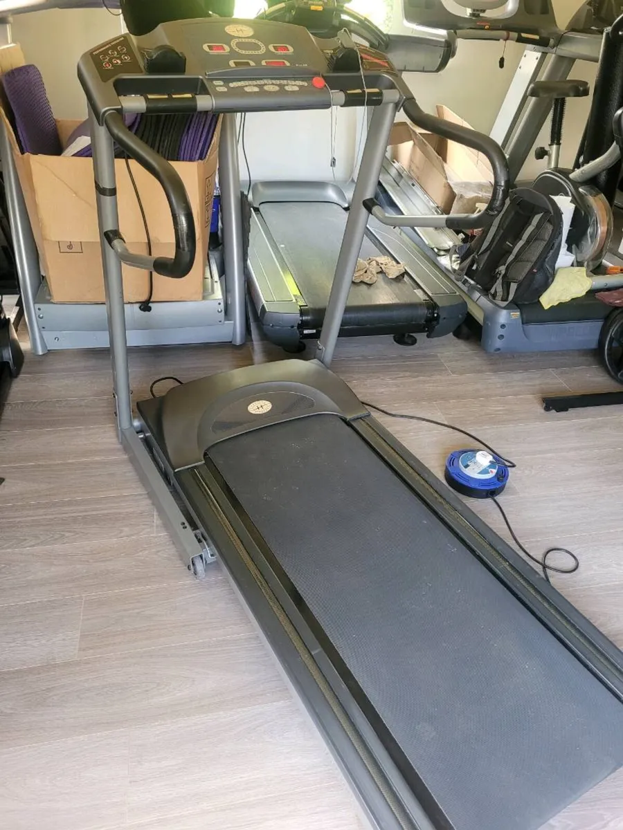 Slightly used, fully serviced Treadmills - Image 3