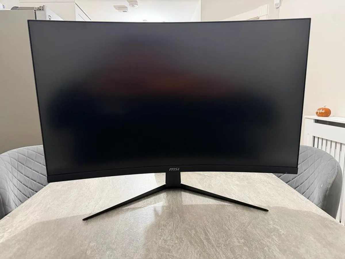 Msi G321cu 4k 144hz Curved - Image 1