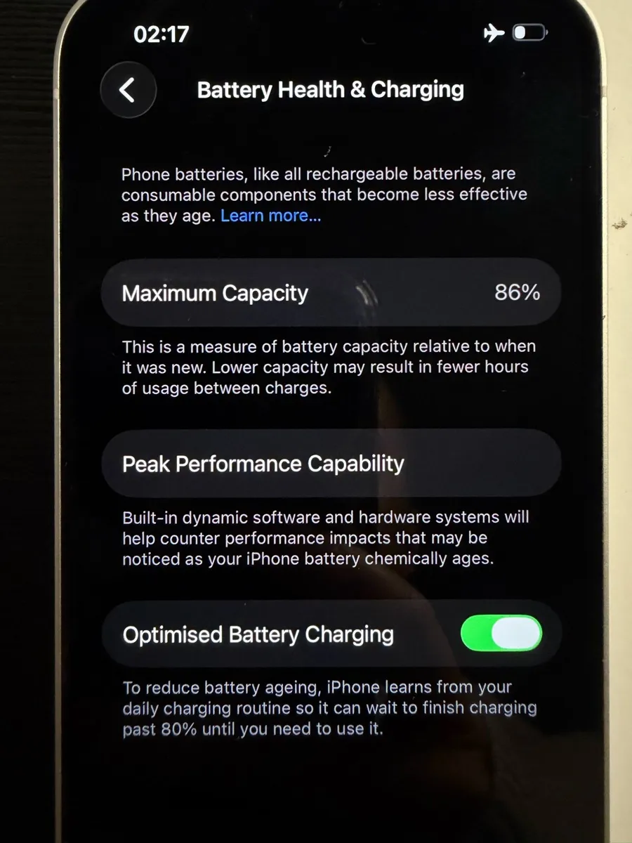 Iphone 14 - Image 3