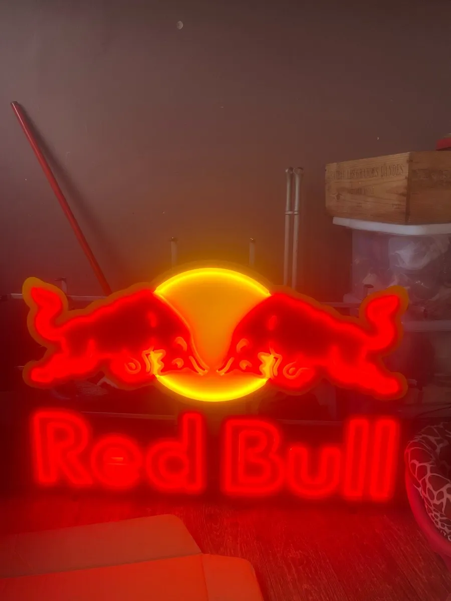 Large neon Red Bull light - Image 2
