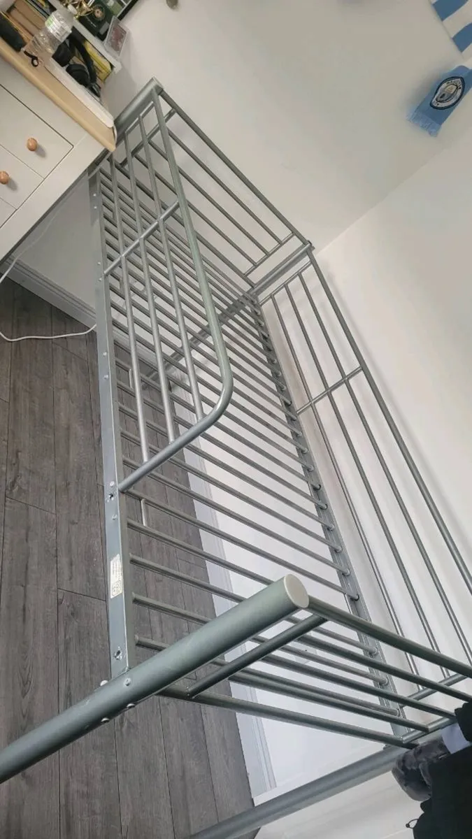 Mid sleeper single bed frame metal - Image 2
