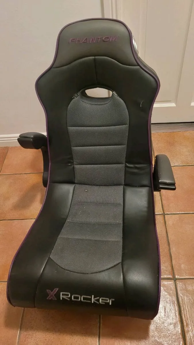 X Rocker gaming chair - Image 1