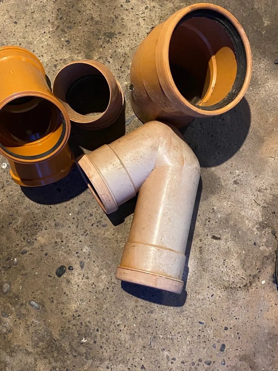 Wavin pipe fittings