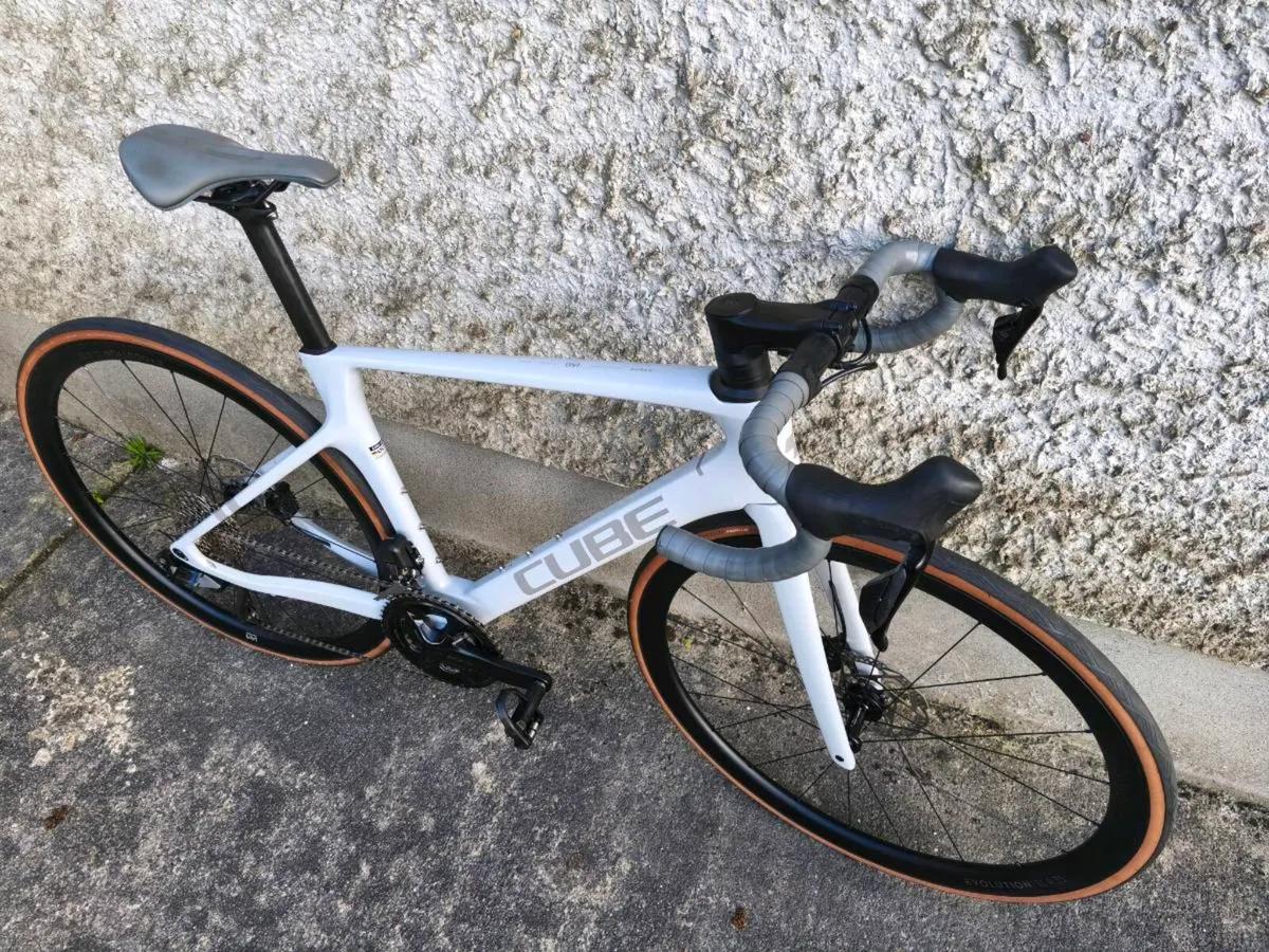 Cube Agree C:62 carbon Di2 - Image 4