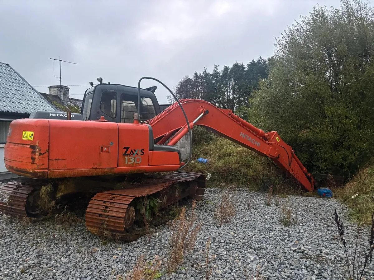 Hitachi digger - Image 2